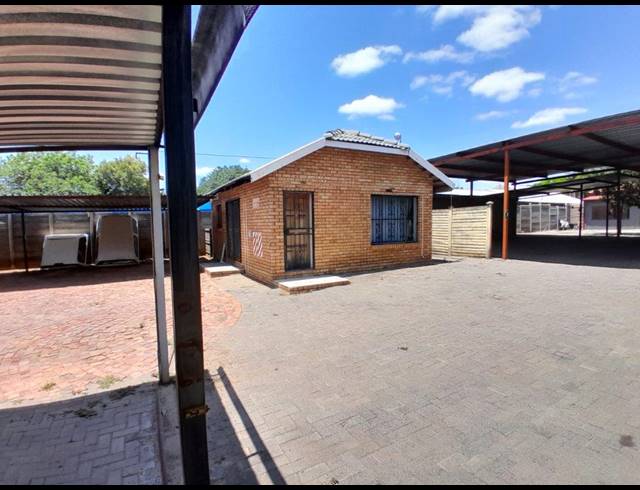 3 BEDROOM HOUSE FOR SALE IN BO-DORP